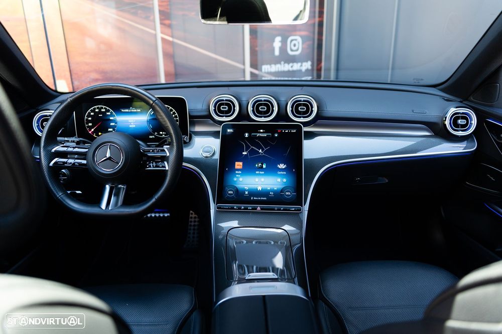 Mercedes-Benz C 300 e T 9G-TRONIC AMG Line - 12