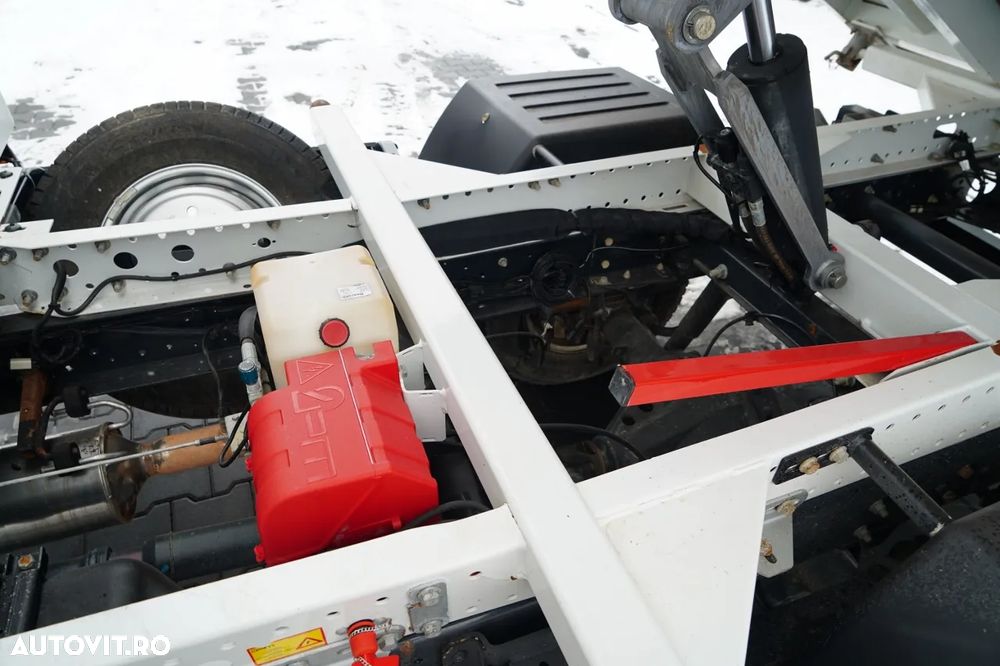Iveco DAILY 70-180 / BASCULATOR SPATE 2.8 M / MTA: 7.0 T / BLOCARE PUNȚI / DUBLU / HI-MATIC - 9