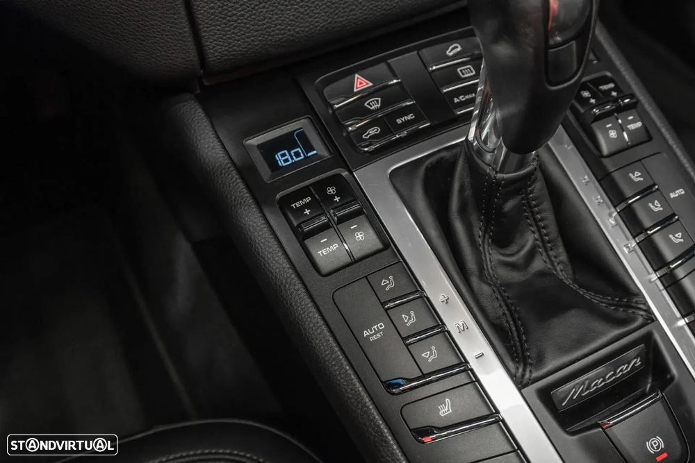 Porsche Macan - 16