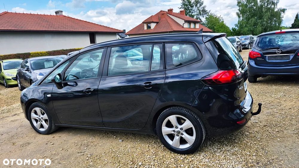 Opel Zafira 1.4 T Cosmo - 19