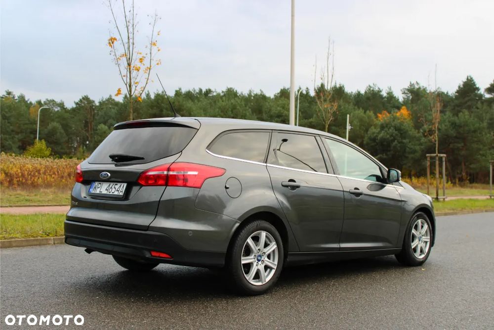 Ford Focus 1.5 TDCi ECOnetic 88g Start-Stopp-System Titanium - 10