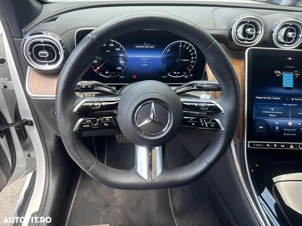Mercedes-Benz GLC 300 e 4MATIC - 10
