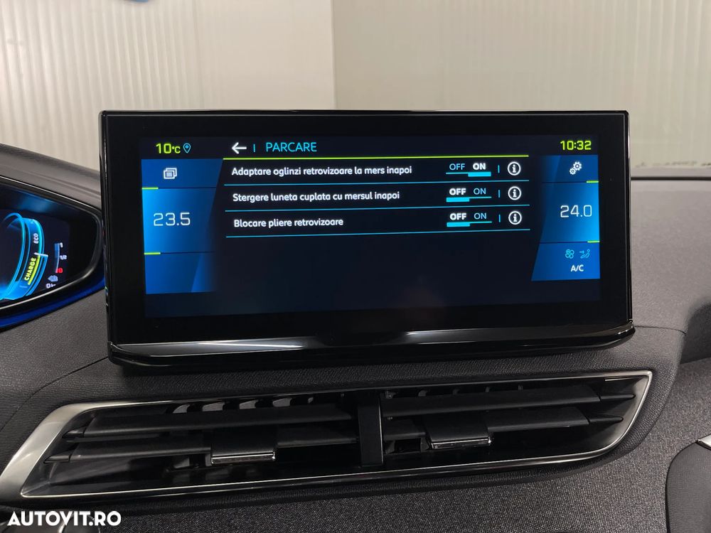 Peugeot 3008 Plug-In Hybrid 225 e-EAT8 Allure Pack - 23