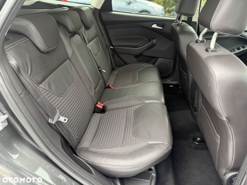 Ford Focus 1.0 EcoBoost Titanium ASS - 10