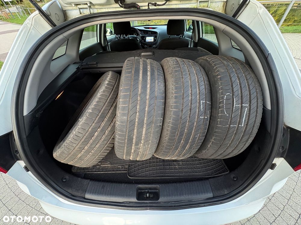 Kia Ceed - 20