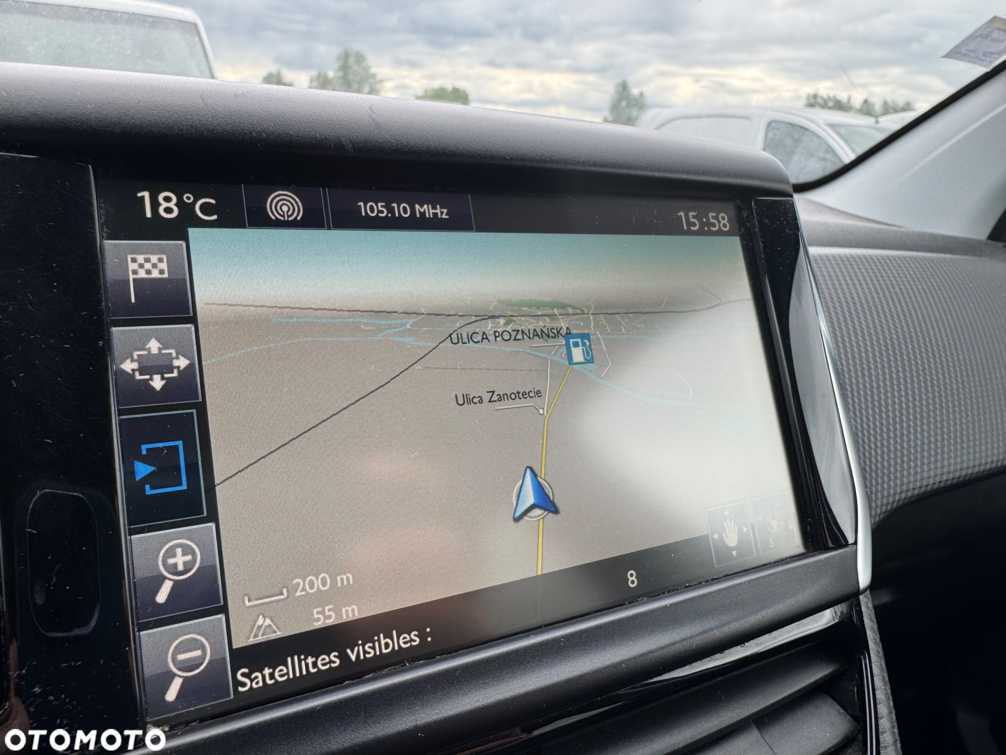 Peugeot 208 1.2 PureTech Style - 8
