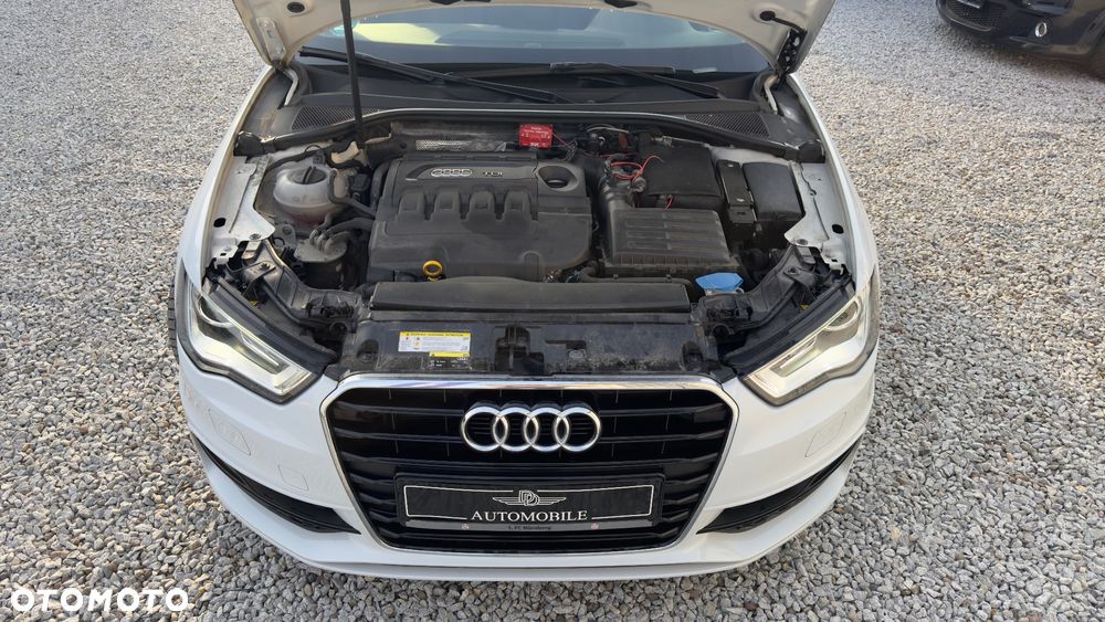Audi A3 Sportback 2.0 TDI (clean diesel) S line Sportpaket - 26