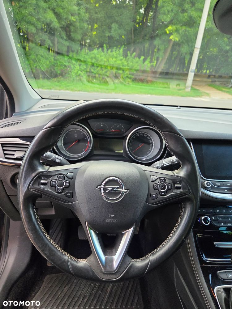 Opel Astra 1.4 Turbo Innovation - 21