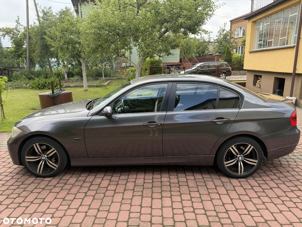 BMW Seria 3 320d - 2