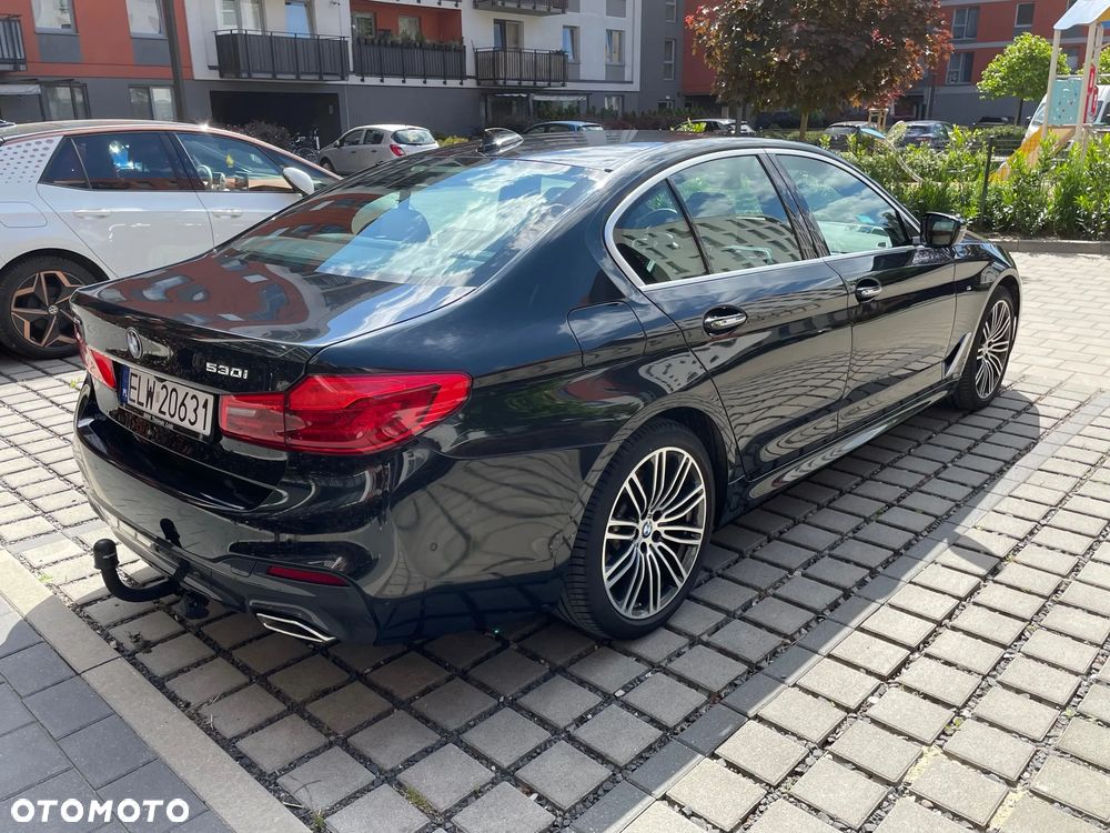 BMW Seria 5 530i xDrive M Sport sport - 11