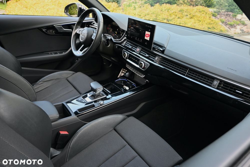 Audi A4 Avant 35 TFSI S tronic S line - 19