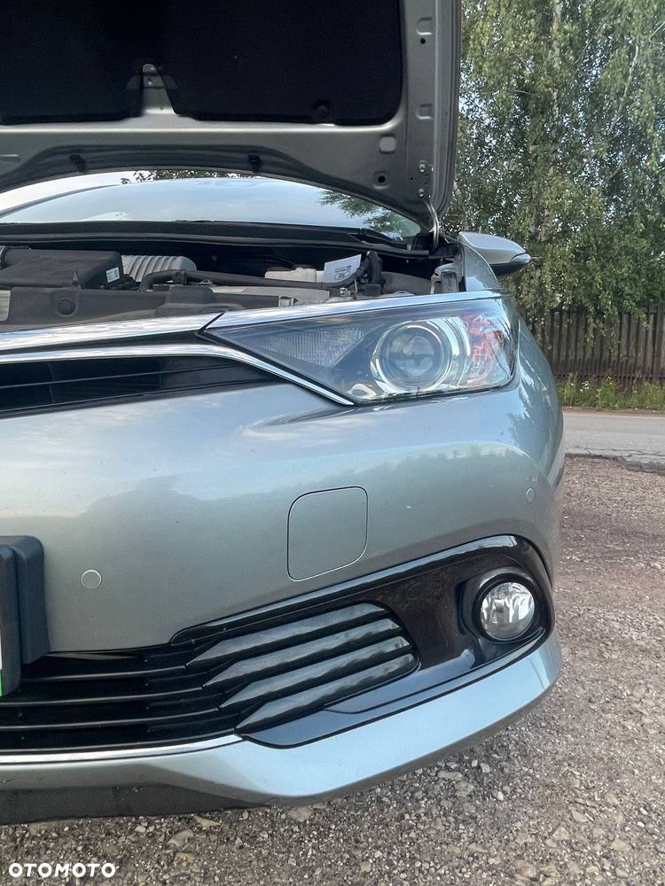 Toyota Auris Hybrid 135 Premium - 7