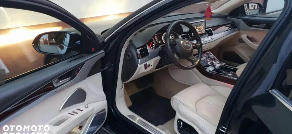 Audi A8 4.2 TDI L Quattro - 12