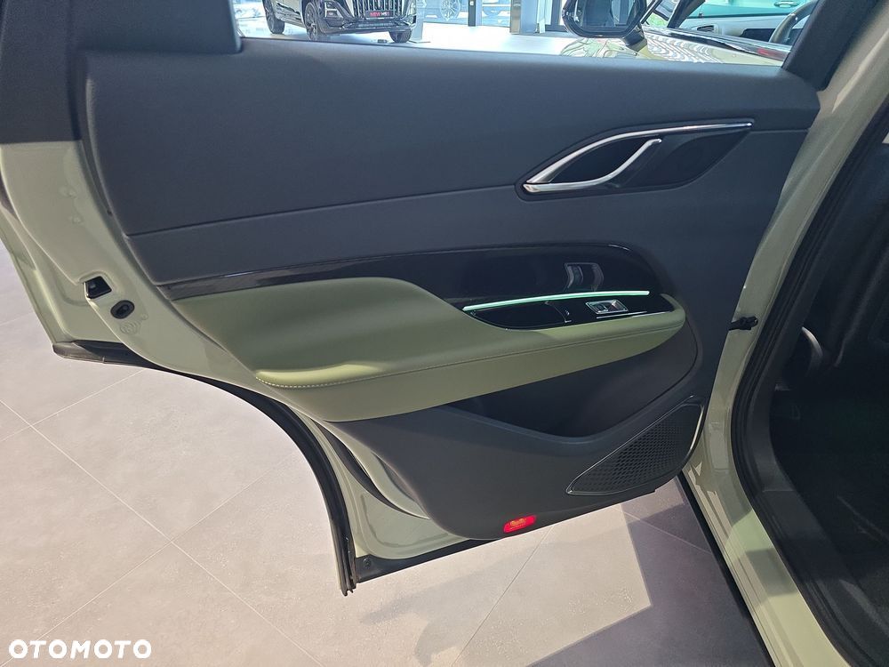 Hongqi HS3 1.5T FWD - 11