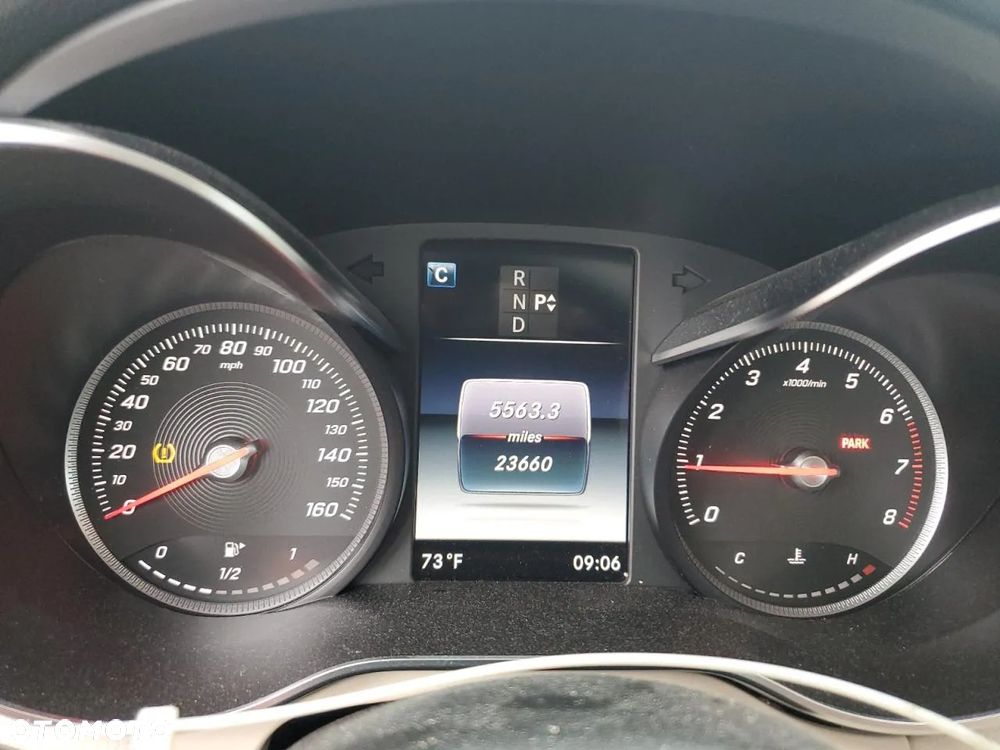 Mercedes-Benz Klasa C 300 9G-TRONIC - 11