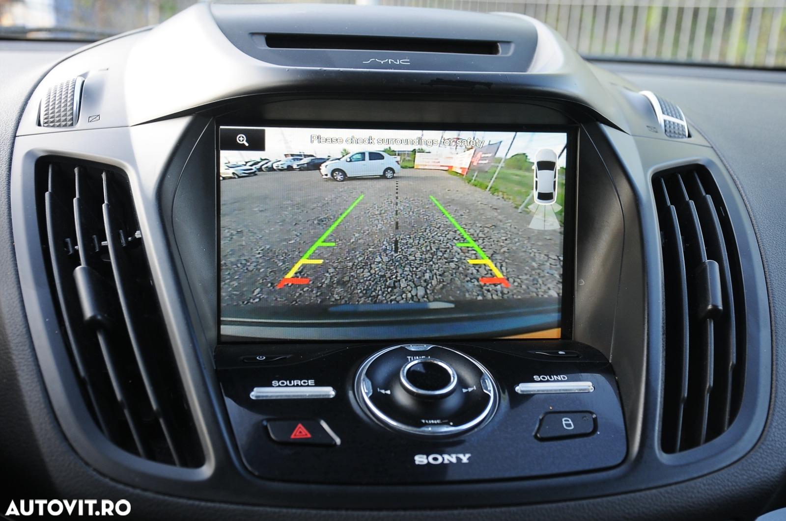 Ford Kuga 2.0 TDCi 4WD Powershift Titanium - 11