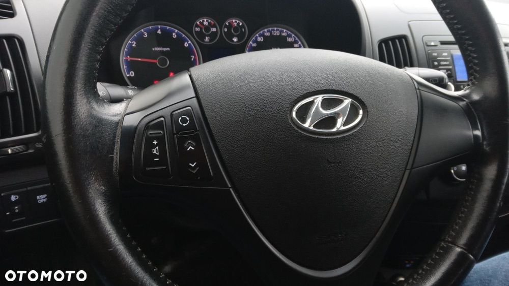 Hyundai i30 - 23