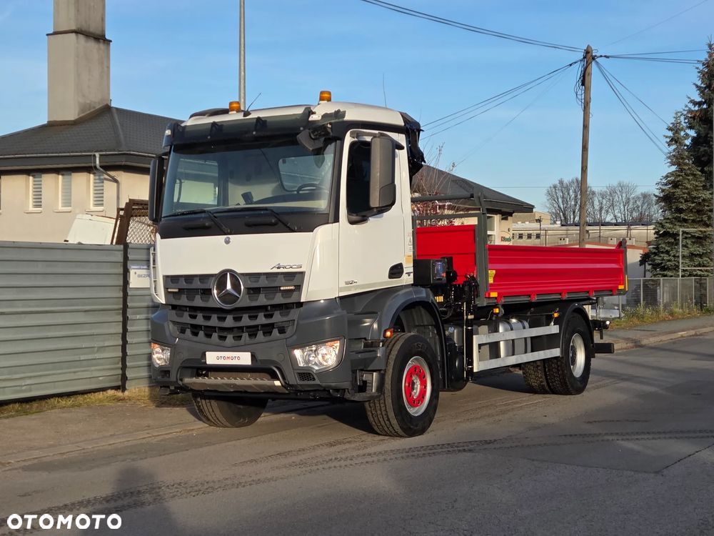 Mercedes-Benz AROCS 1824 // HDS HMF 1420-K2 // PILOT FUNKCJE 5 i 6 // NOWY KIPER WYWROTKA // ZAWIESZENIE BUDOWLANE WYSOKIE // PRZED PIERWSZĄ REJ W PL - 26
