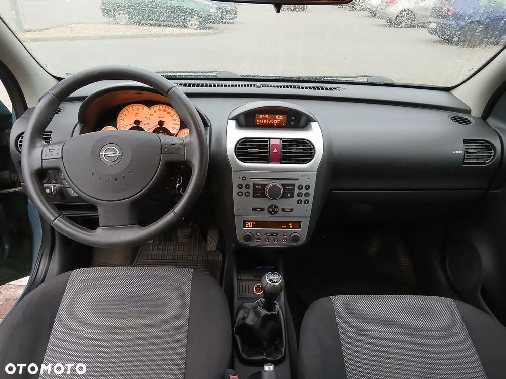 Opel Corsa 1.2 16V - 5