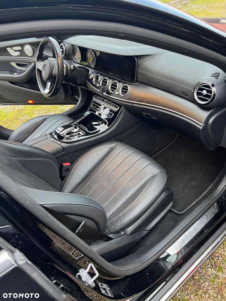 Mercedes-Benz Klasa E 220 d 4Matic T All-Terrain 9G-TRONIC Avantgarde - 11