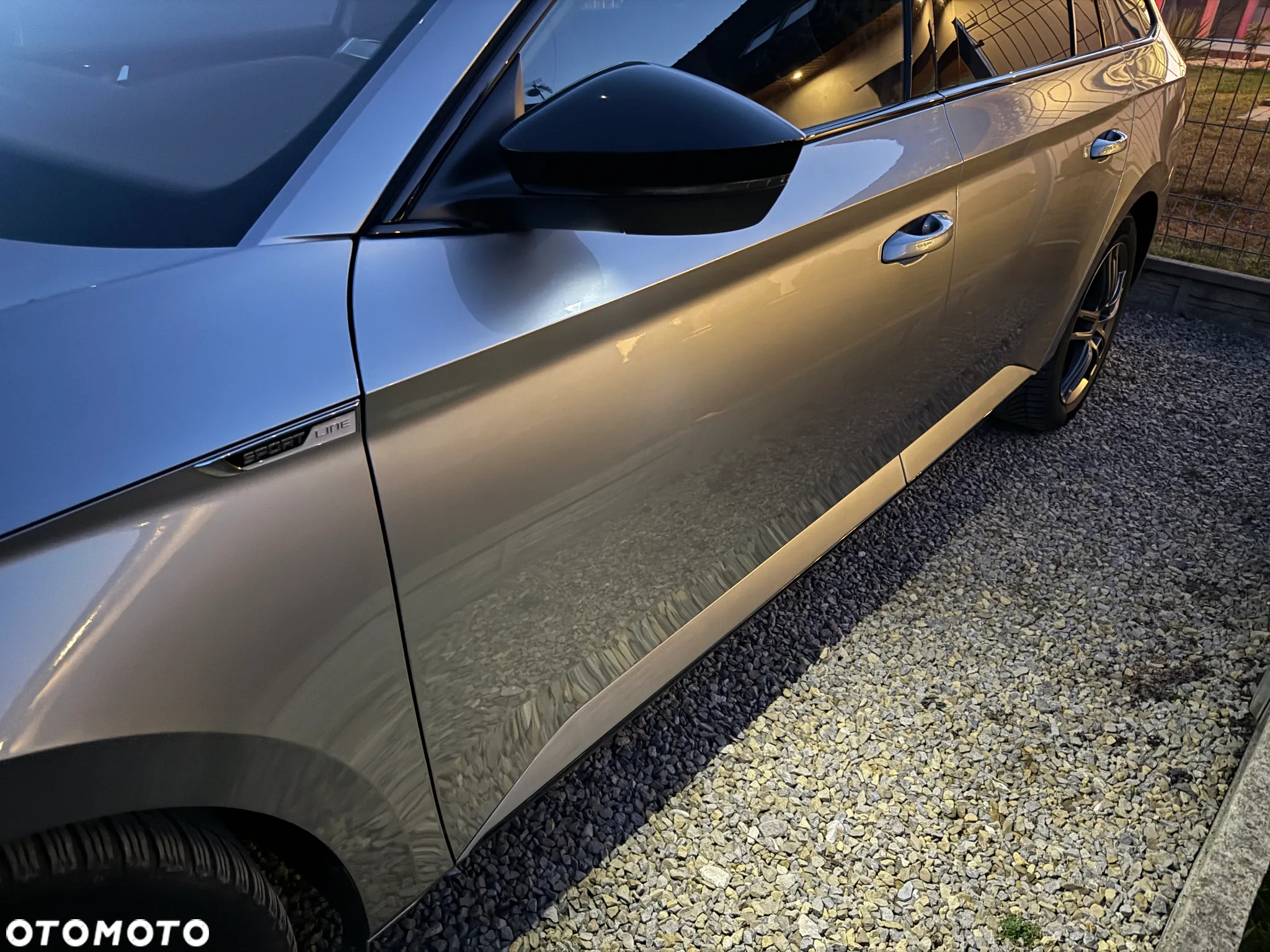Skoda Superb Combi 2.0 TDI DSG Sportline - 29