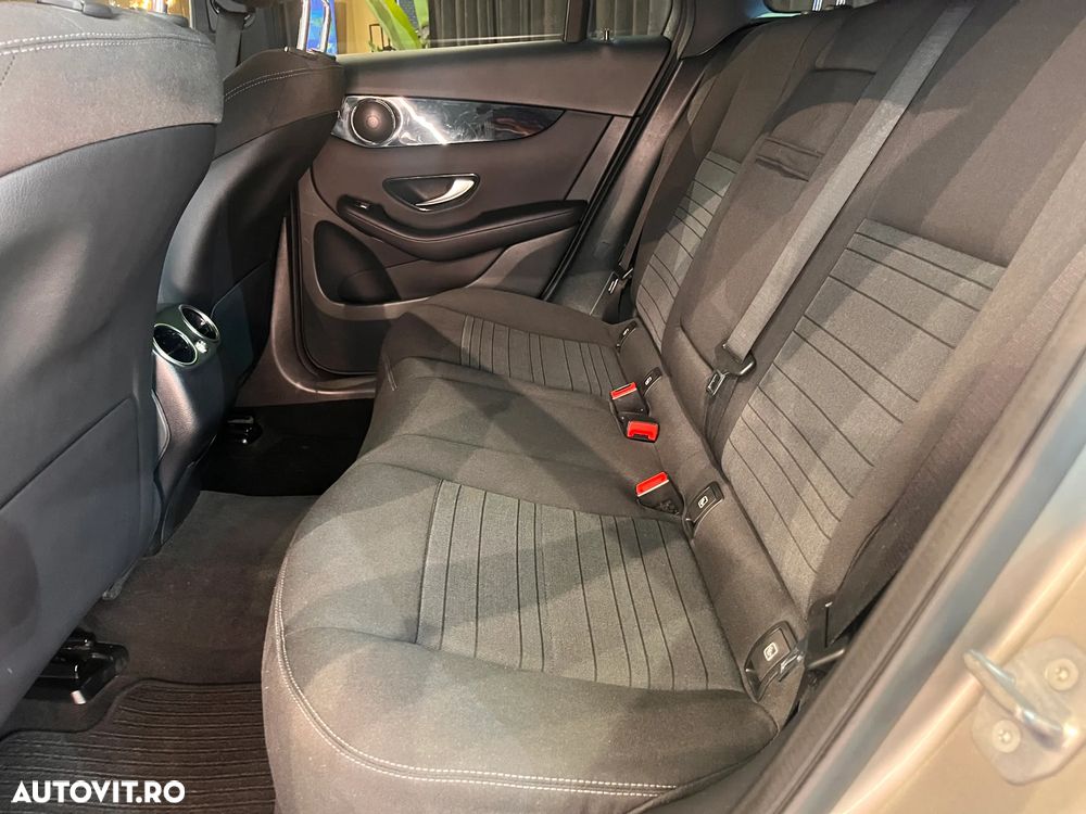 Mercedes-Benz GLC 200 4MATIC 9G-TRONIC - 19