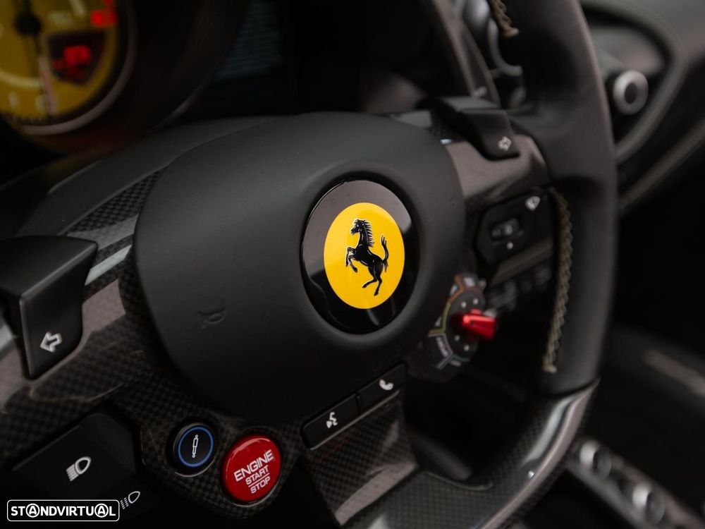 Ferrari F8 Tributo Spider - 23
