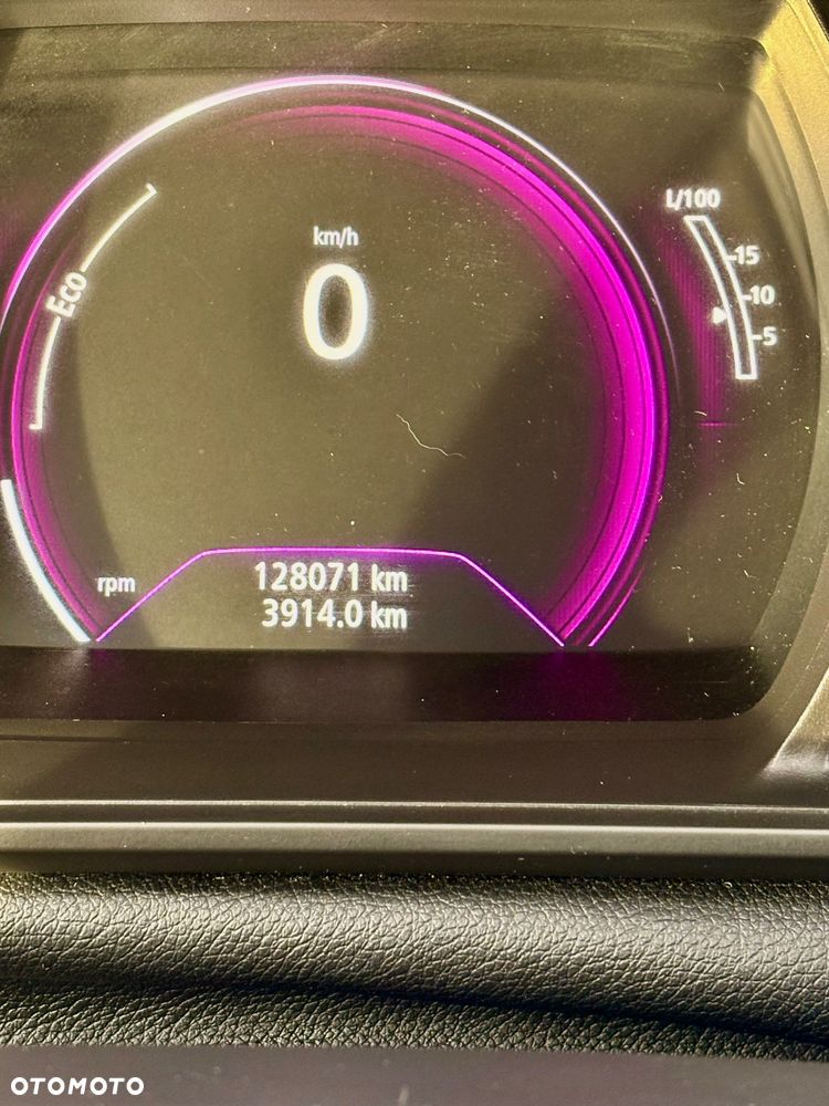 Renault Megane 1.6 SCe Zen - 9