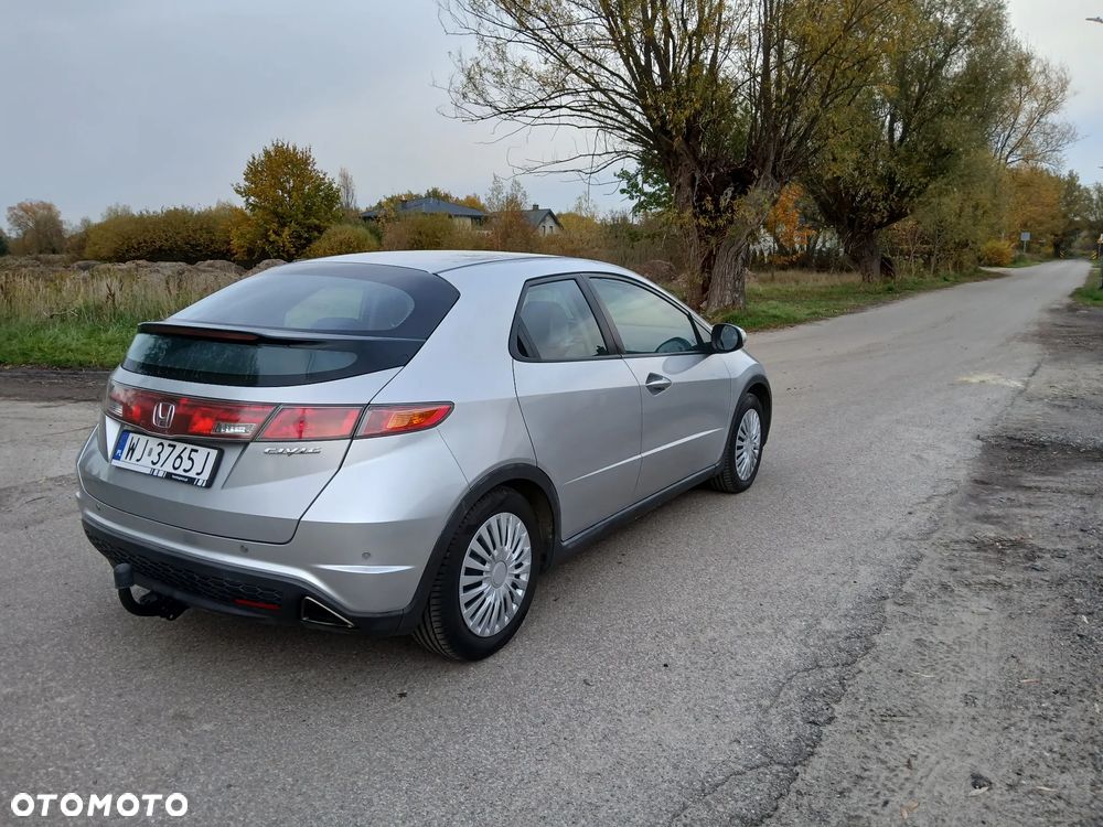 Honda Civic - 9