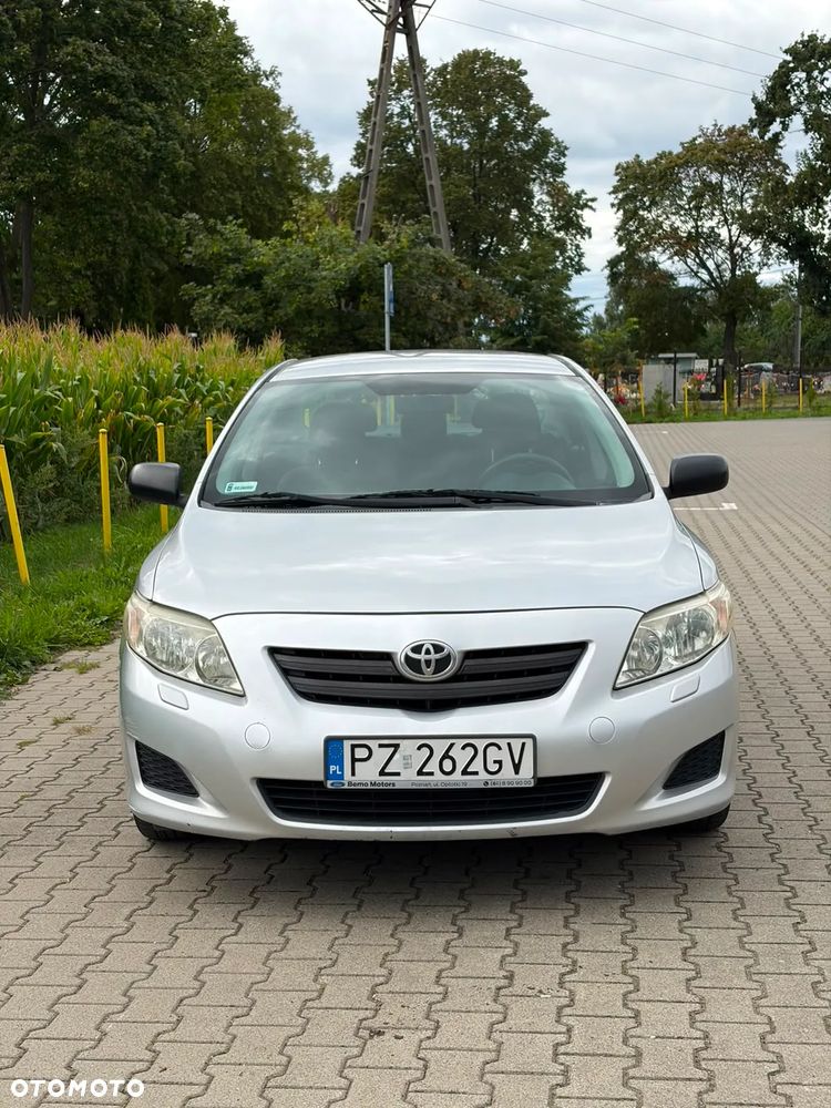 Toyota Corolla - 17