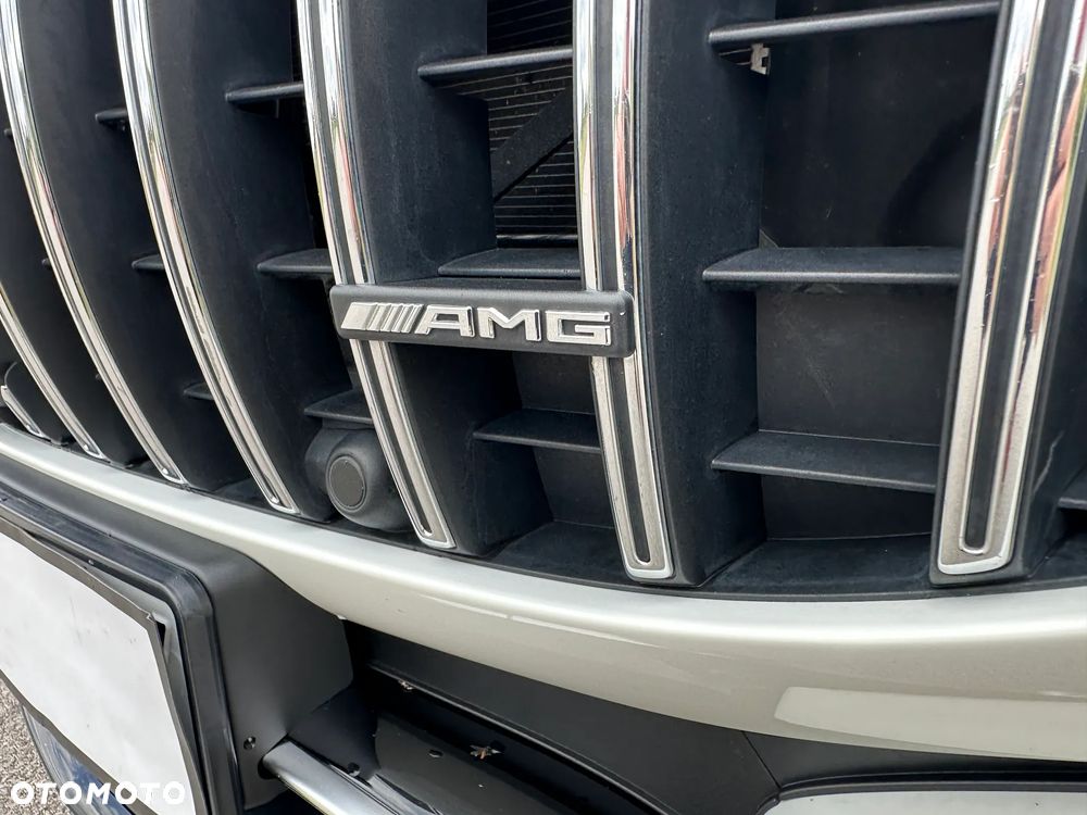 Mercedes-Benz AMG GT 63 4Matic+ Speedshift MCT 9G - 35