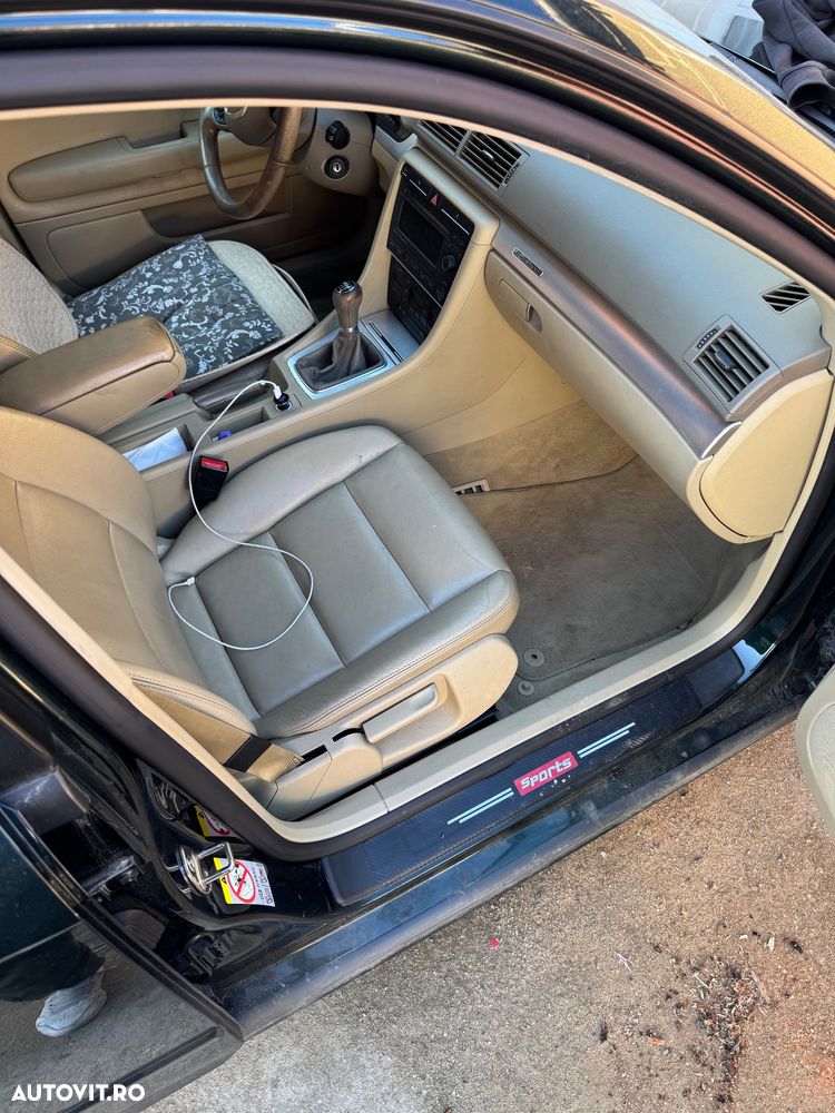 Audi A4 2.0 TDI B8 Quattro - 7