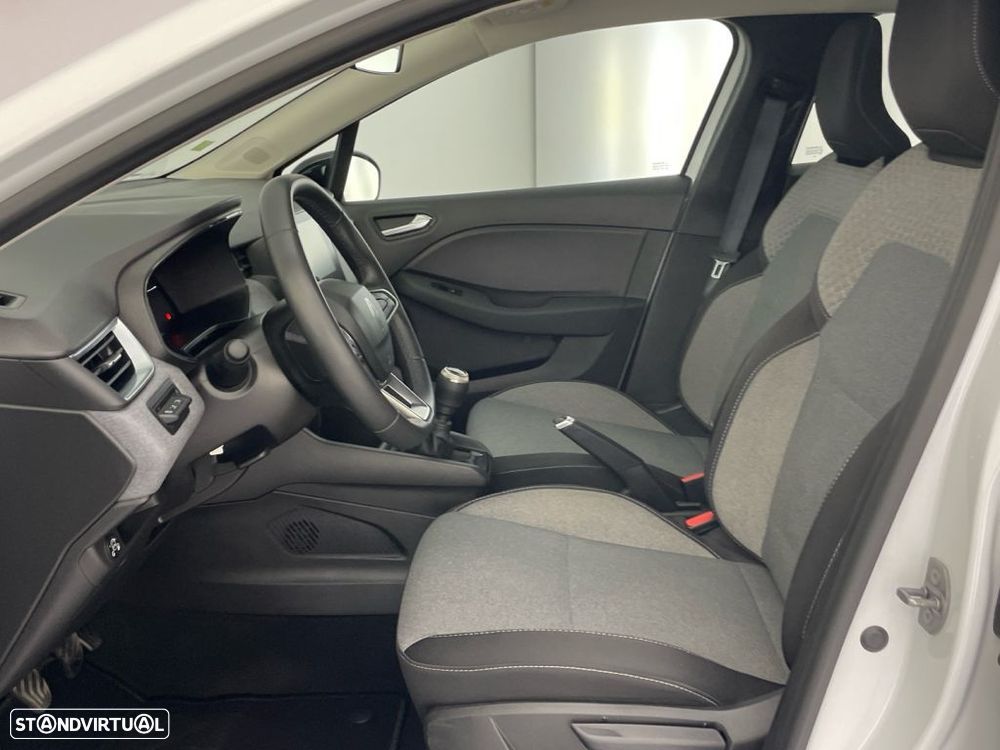 Renault Clio 1.0 TCe Evolution Bi-Fuel — fotografia 11