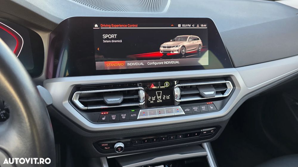 BMW Seria 3 320d Touring Aut. Sport Line - 32