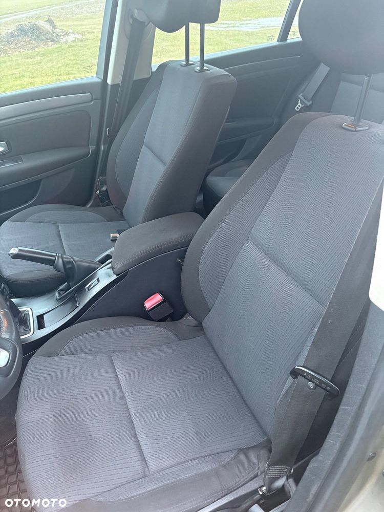 Renault Laguna 1.6 Authentique - 4