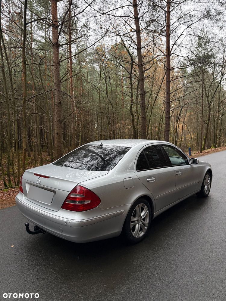 Mercedes-Benz Klasa E - 6