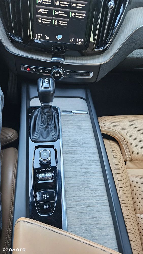 Volvo XC 60 D4 SCR AWD Inscription - 26