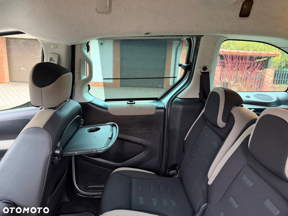 Citroën Berlingo Multispace HDi 115 FAP XTR - 26
