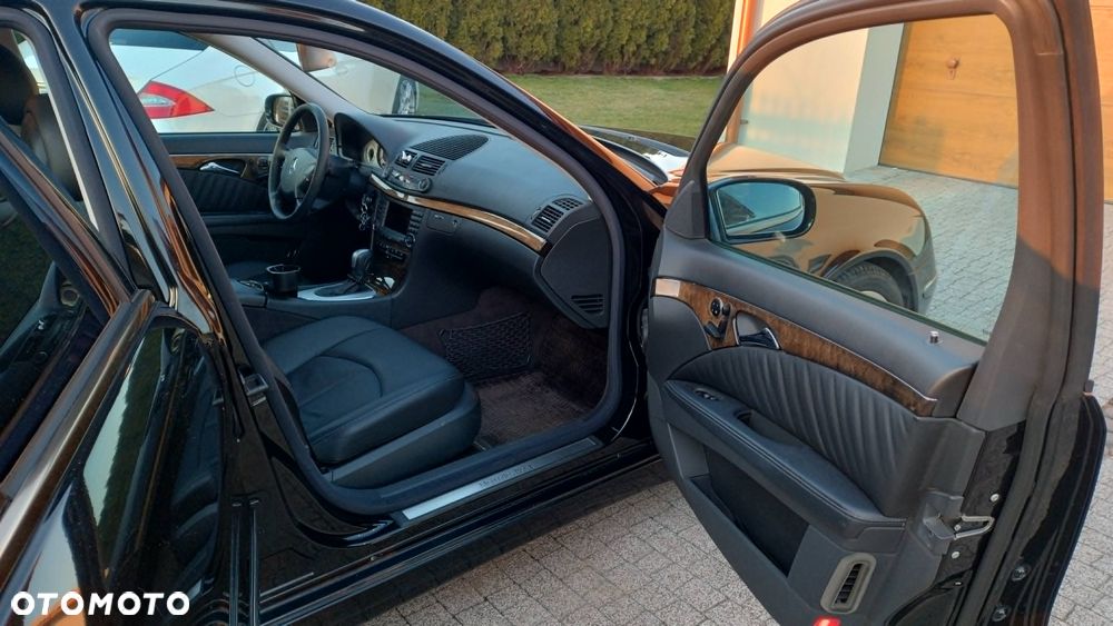 Mercedes-Benz Klasa E 320 Avantgarde - 13