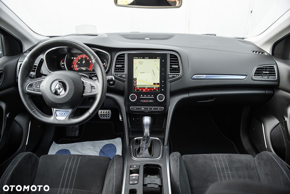 Renault Megane ENERGY TCe 205 EDC GT - 31