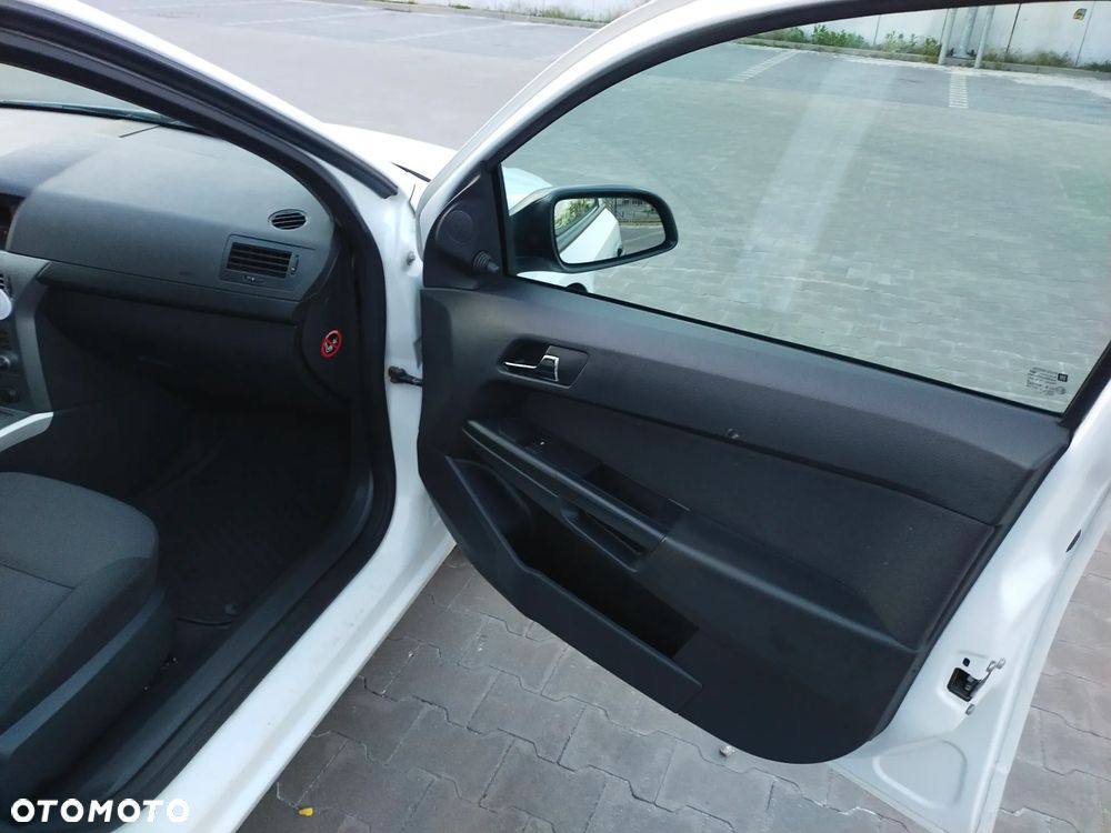Opel Astra 1.3 CDTI Enjoy - 11