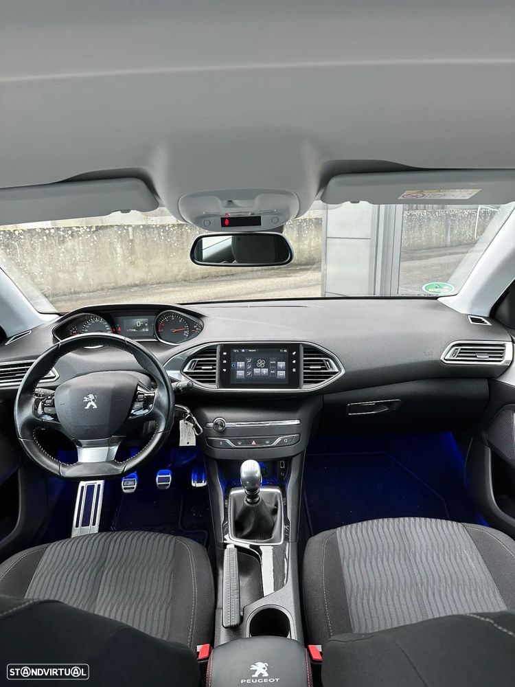 Peugeot 308 SW BlueHDi 120 Stop & Start Allure - 12