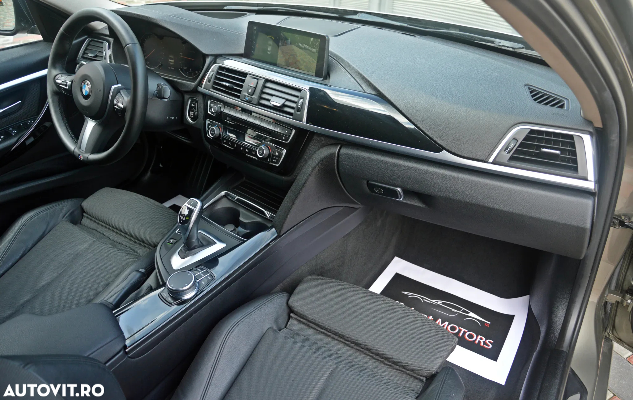 BMW Seria 3 320i xDrive AT - 21