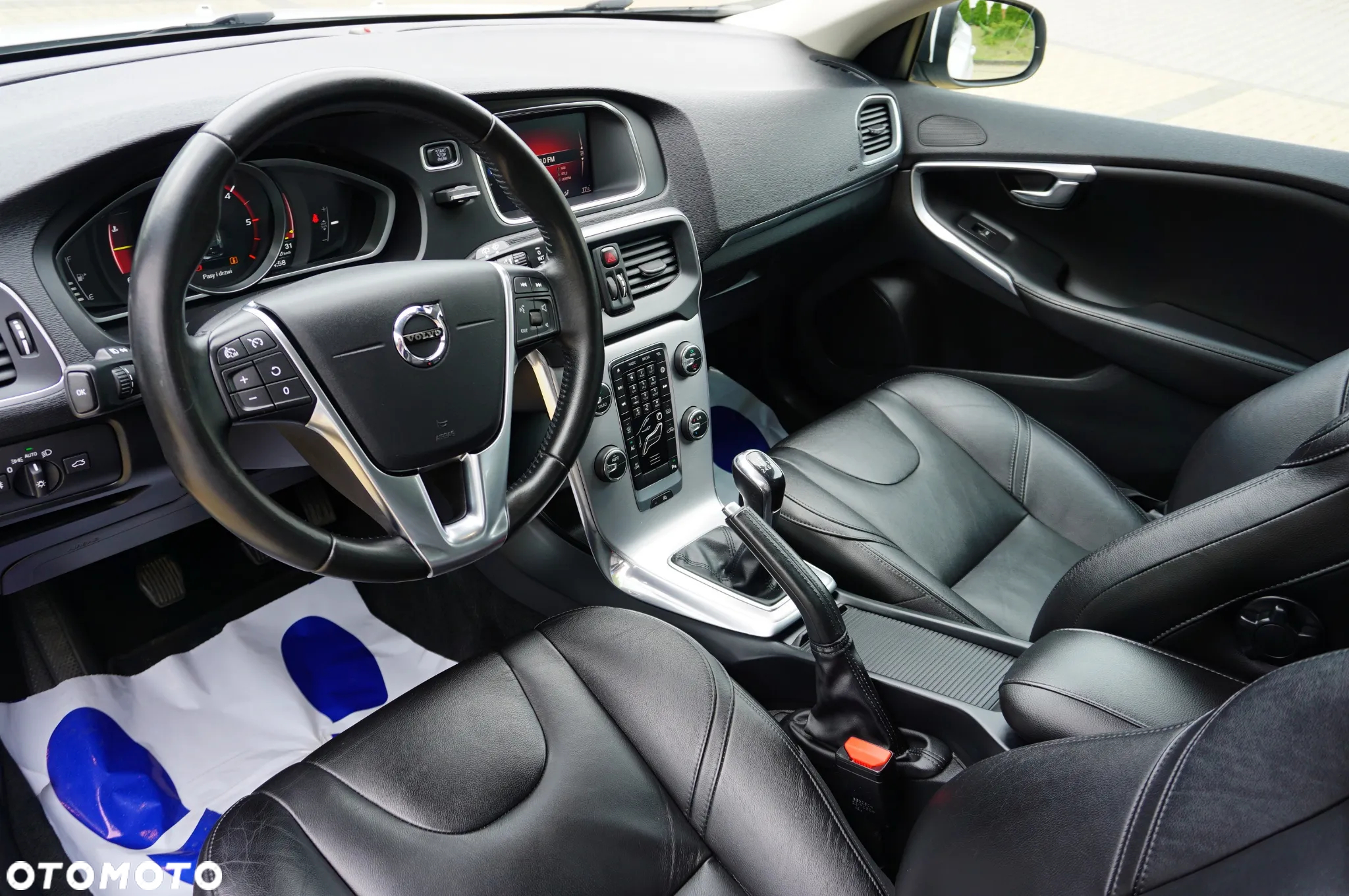 Volvo V40 D2 Inscription - 21