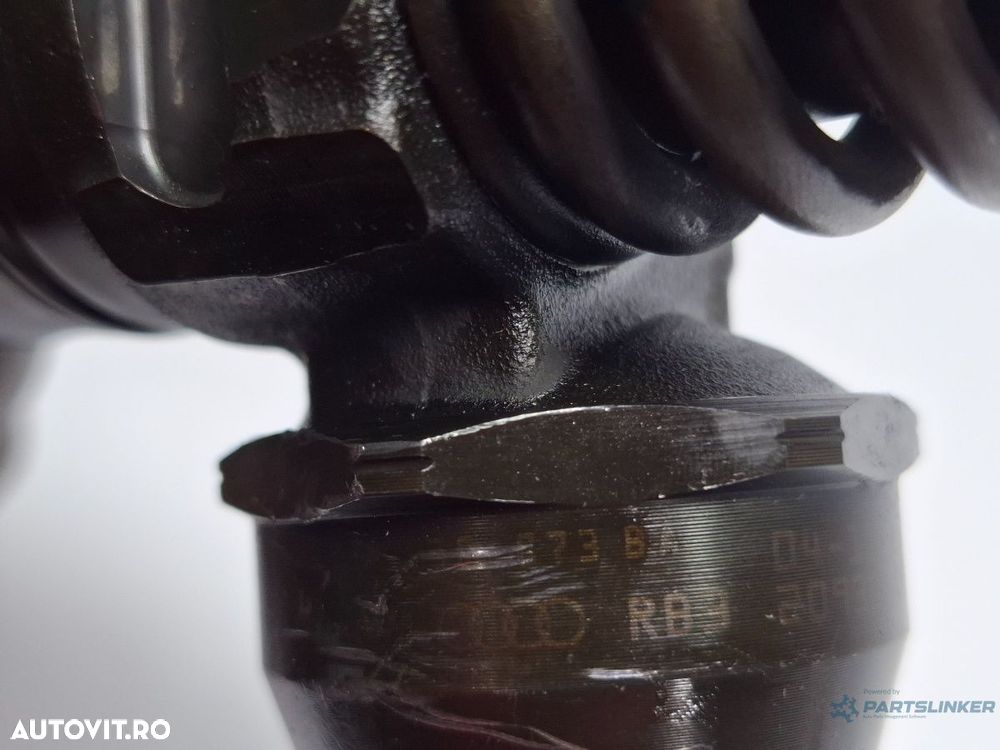 Injector SKODA SUPERB 3U4 2001 - 2008 TDI AVF, AWX 038130073BA - 3