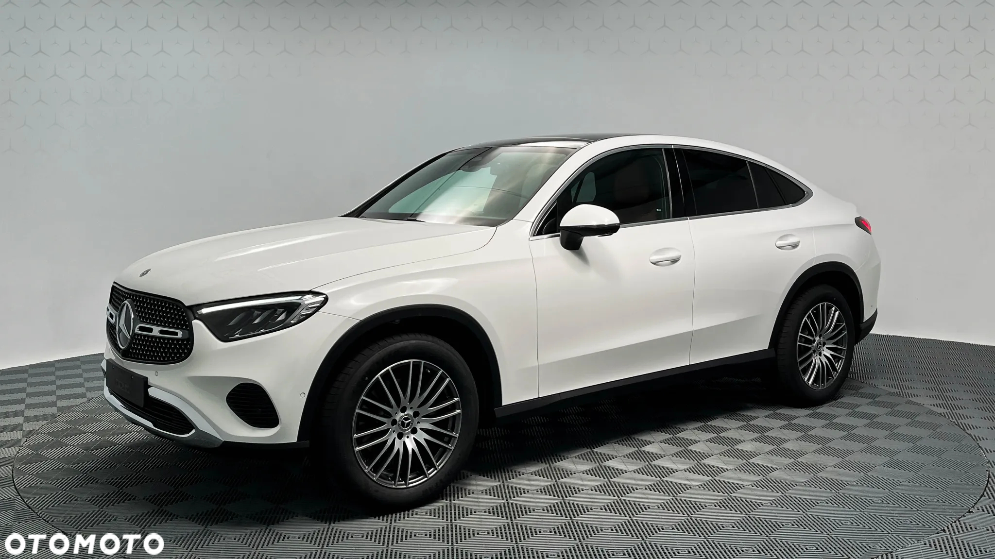 Mercedes-Benz GLC Coupe 200 d mHEV 4-Matic Avantgarde - 4