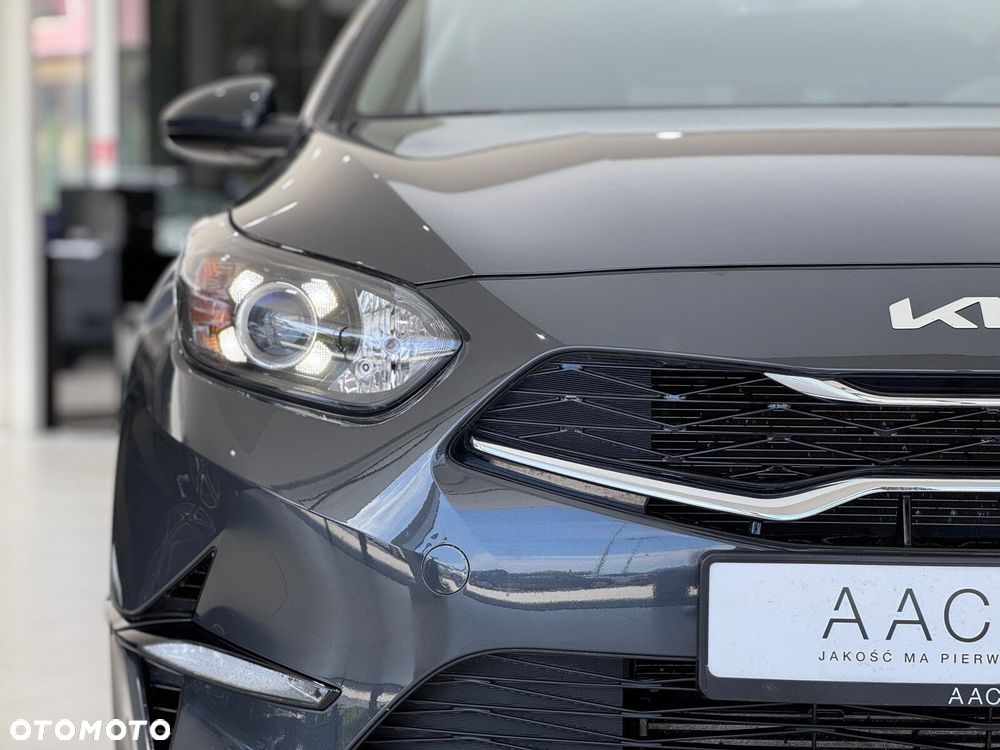 Kia Ceed 1.5 T-GDI M DCT - 40