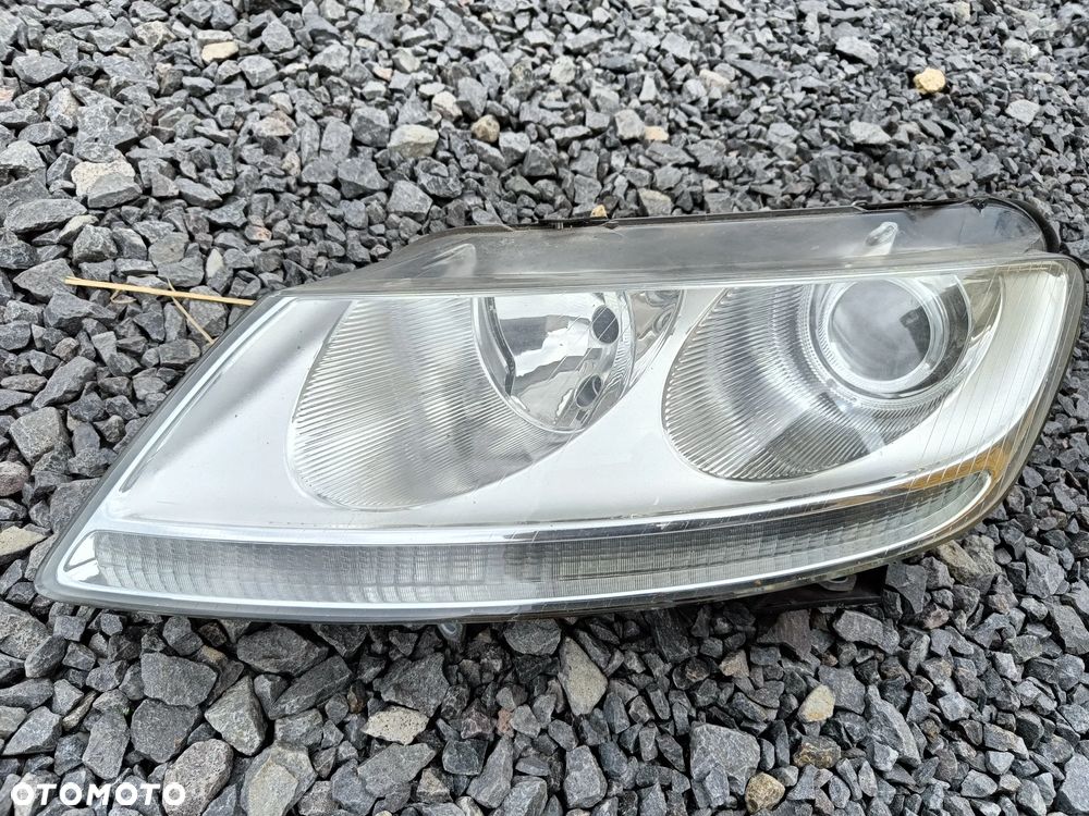 VW PHAETON LAMPA PRZEDNIA XENON LEWA UCHWYTY OK - 1