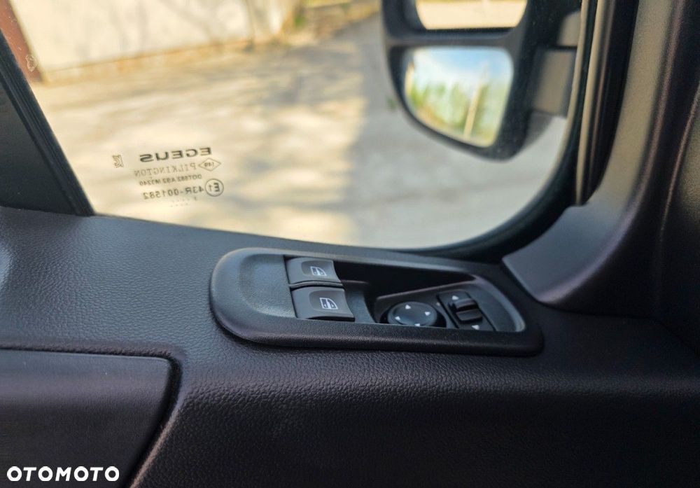 Renault Master - 18