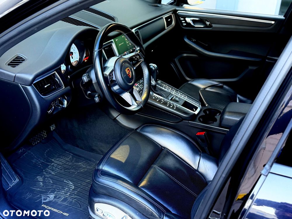 Porsche Macan - 15